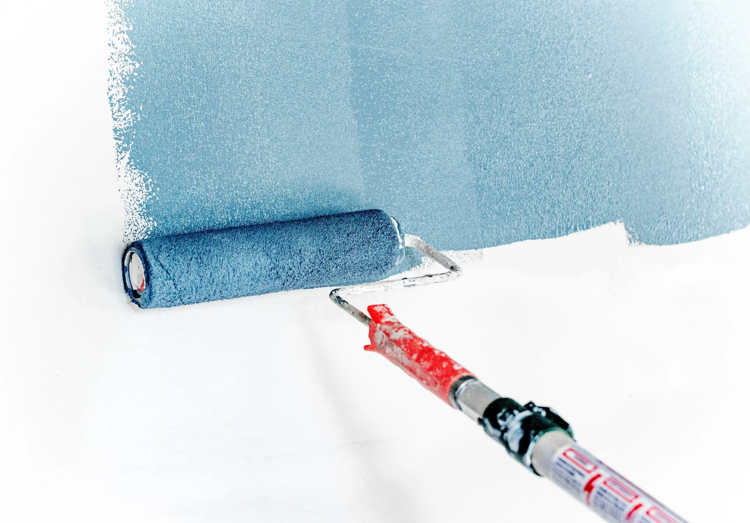 Painting Yourself Versus Hiring Professional Painters