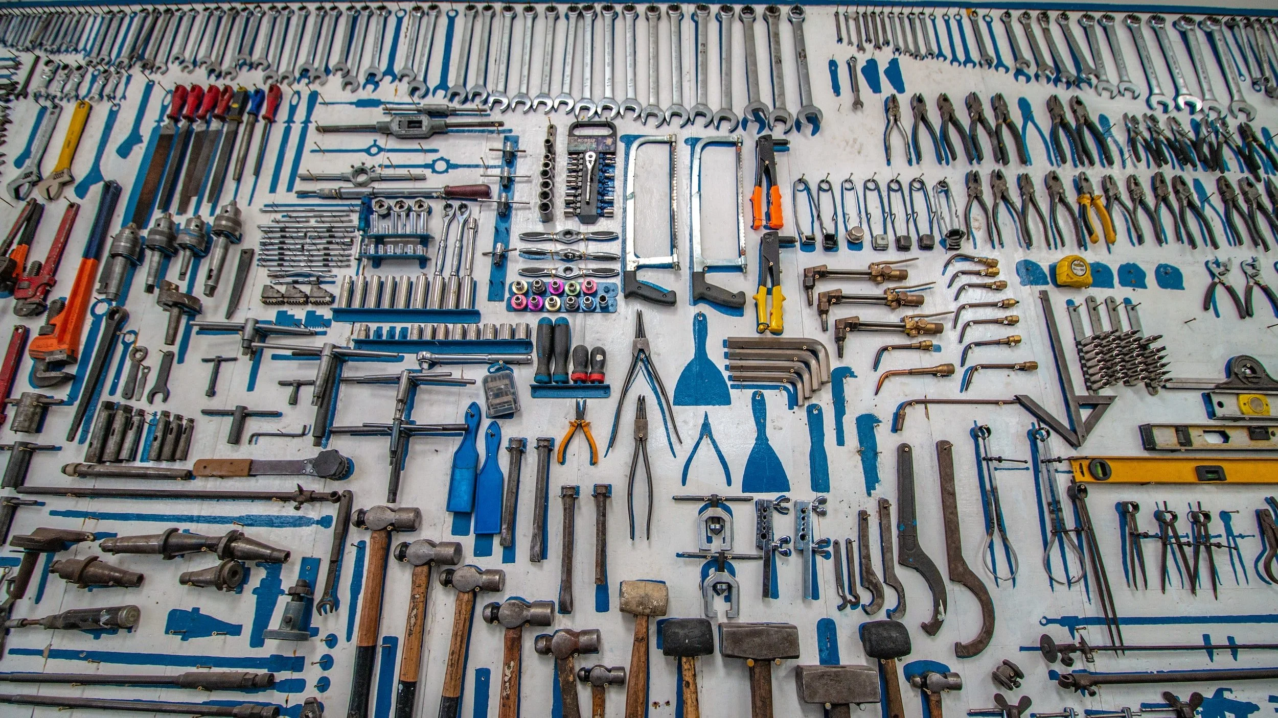 Tool and Equipment Rental Options in Ontario